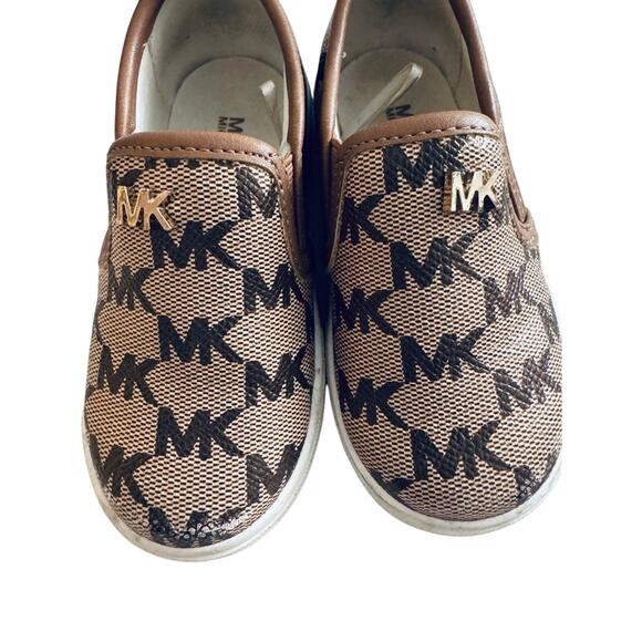 EUC MICHAEL KORS MONOGRAM PRINT LOGO SNEAKERS LITTLE KIDS 6 - Picture 2 of 4